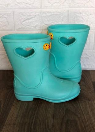 Резинове взуття чоботи чобітки гумове взуття