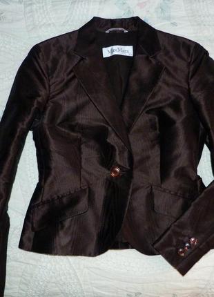Легкий жакет от max  mara.