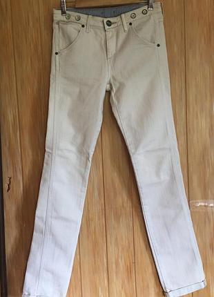 Джинси wrangler, молочний колір