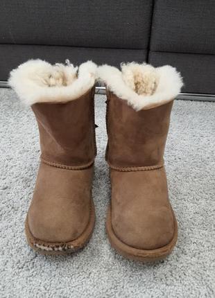 Сапожки угги