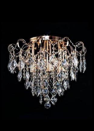 Хрустальная люстра