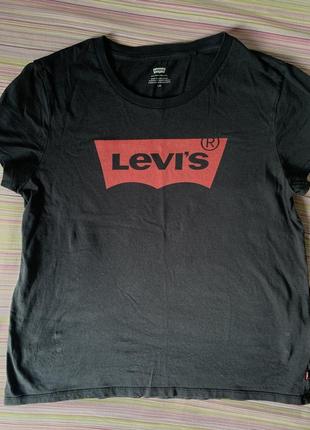 Футболка від levi’s!