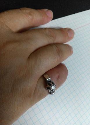 Серебряное кольцо с хрусталем звезда 875 проба