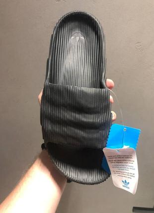 Тапки тапочки yeezy adilette slide black шльопанці3 фото