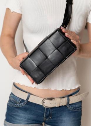 Сумочка через плече