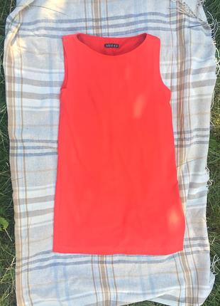 Очень красивое алое платье