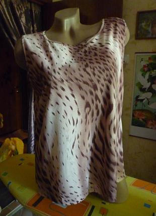 Літня блузка без рукавів