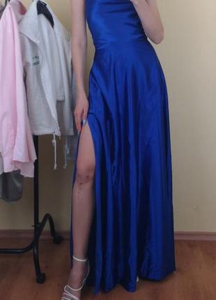 Атласне сатинове плаття  з відкритою спиною2 фото