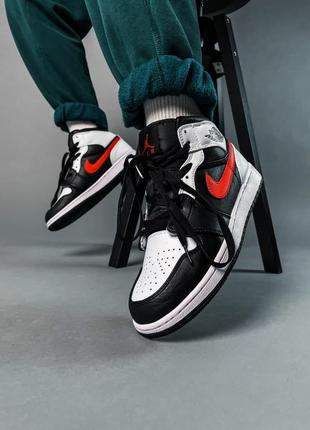 Nike air jordan 1 mid black chile red white женские кроссовки найк аир джордан8 фото