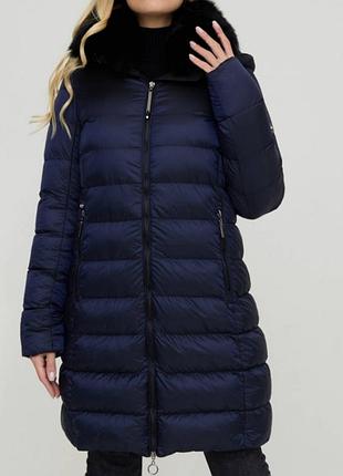 Пуховик,пальто с натуральным мехом,высокое качество, последние размеры.