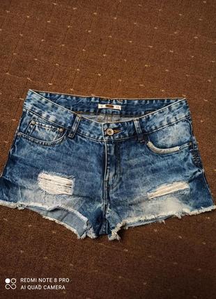 Джинсові шорти 44р.