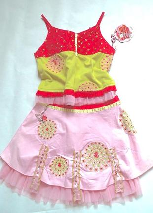 Яркое платье костюм на молнии и с цепями ,на 3 года