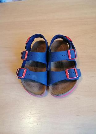 Сандалии детские. бренд birkenstock. размер 28.