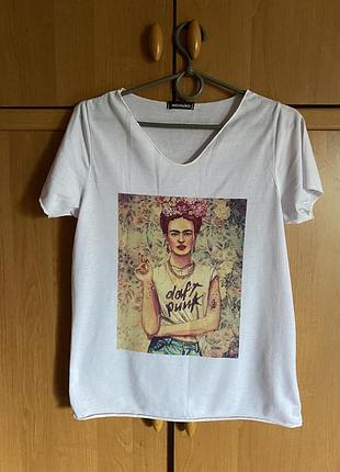 Футболка