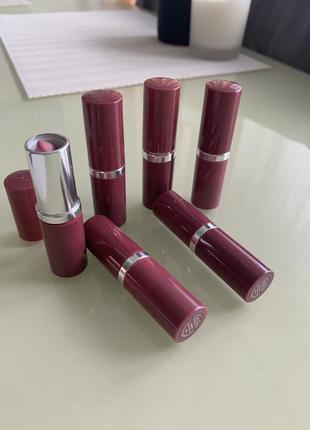 Помада 💄+ доглядаюча база  clinique pop lip colour + primer rouge intense +base
