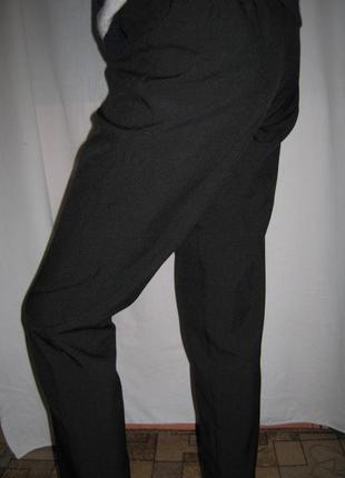 Элегантные женские черные брюки б/у, размер 46-48, укороченные костюмные6 фото