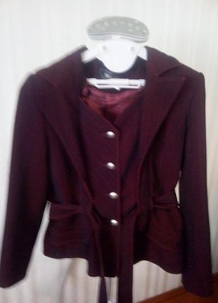 Брендовий класний костюм на підкладці