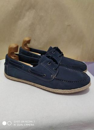 Шкіряні туфлі топсайдери експадрільі мокасини clarks made in portugal