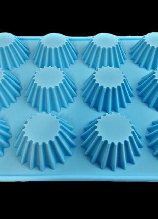 Форма для випічки кексів і мафінів силіконова на 12 шт