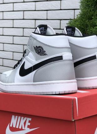 Жіночі кросівки nike air jordan 1 retro white grey black3 фото