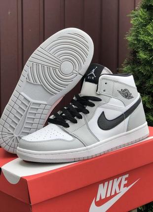 Жіночі кросівки nike air jordan 1 retro white grey black4 фото