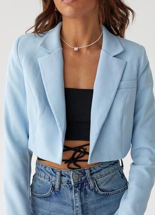 Укорочений жакет прямого фасону