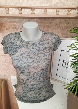 Літня футболка