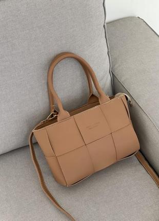 Сумка bottega veneta arco tote 35 beige8 фото