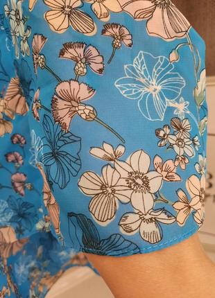 Жіноча блуза з квітковий принт5 фото