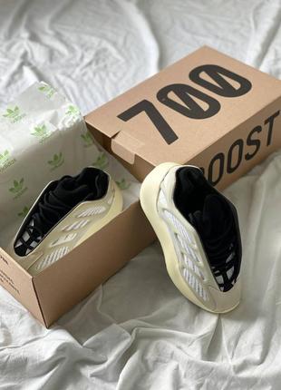 Кросівки adidas yeezy 700 v3 azael10 фото