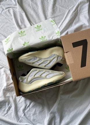 Кросівки adidas yeezy 700 v3 azael9 фото