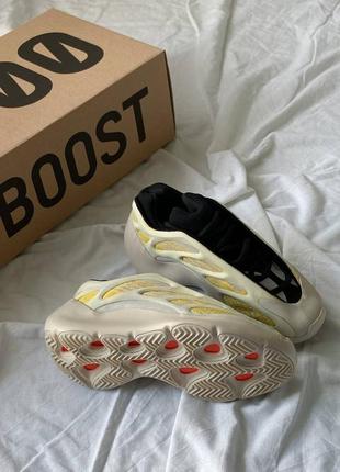Кросівки adidas yeezy 700 v3 safflower4 фото