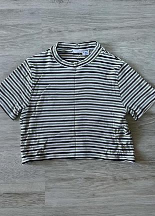 Укорочена футболка топ