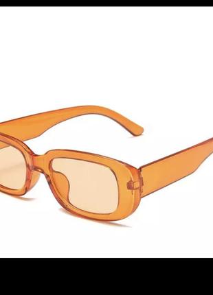 Прямоугольные оранжевые солнцезащитные очки