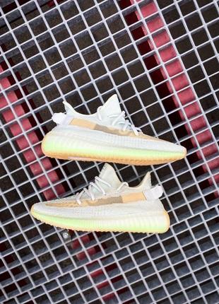 Женские кроссовки adidas yeezy boost 350 v2 wolf grey green glow 36-37-382 фото