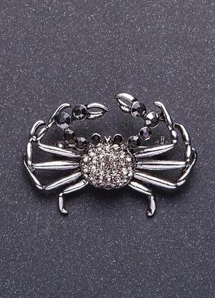 Брошка краб чорні кристали