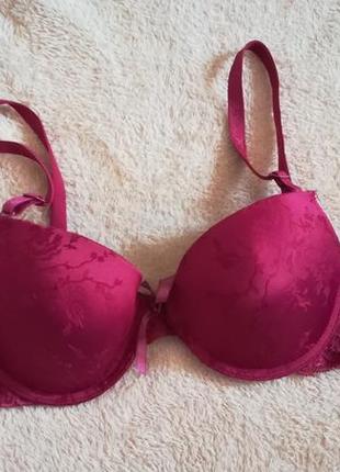 Бюстгальтер