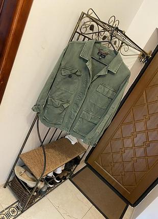 Нереальна куртка