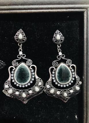 Серьги металлические