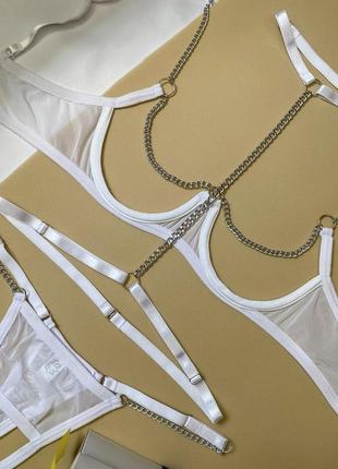 Комплект нижньої жіночої білизни, нижню білизну з портупеєю, сексуальний комплект4 фото