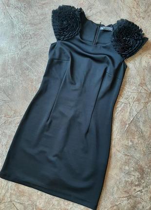 Сукня маленька чорна вечірнє святкове святкове плаття чорне маленьке погони волани рюші класичне класика2 фото