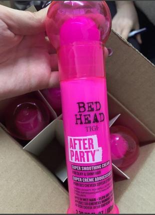 Розгладжуючий крем для укладання та рестайлінгу tigi bed head after party smoothing cream