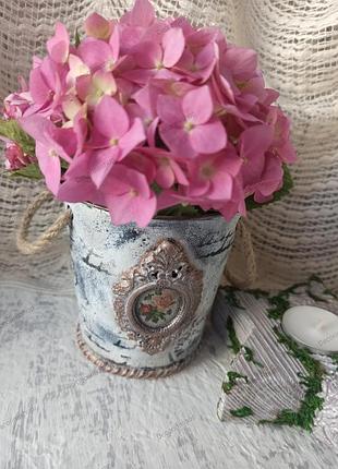 Металеве кашпо