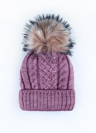 Зимня шапочка в‘язана / зимняя шапка с балабоном1 фото