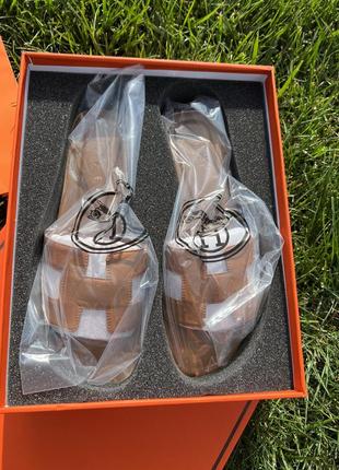 Шльопанці в стилі hermes4 фото