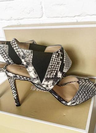 Босоножки на каблуке michael kors оригинал