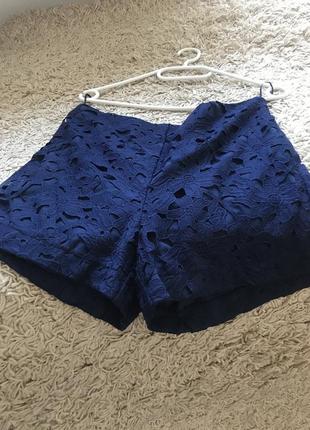 Шорти