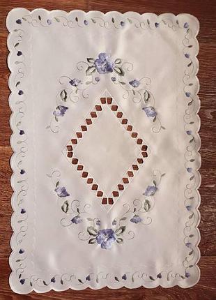 Серветка з вишивкою (1шт.)