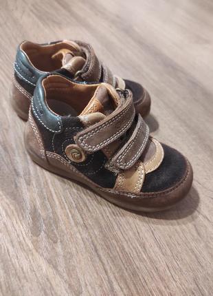 Кросівки geox 21 розмір ботинки взуття дитяче, кроссовки3 фото