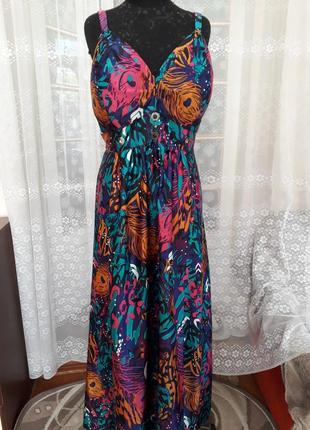 Нарядне оригінальне плаття- сарафан david emanuel, 20 розмір.3 фото